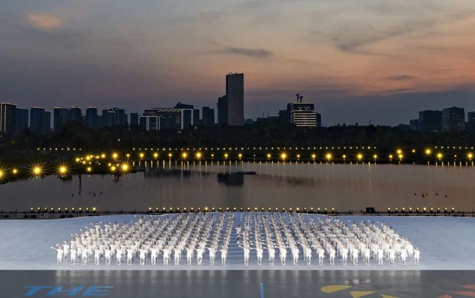 起舞, ejXcQ, img 起舞, ejXcQ, img