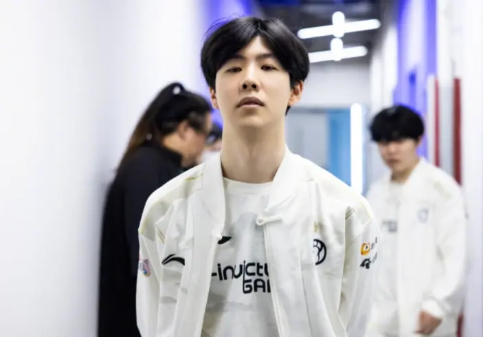 的首位入选, yid 的首位入选, yid