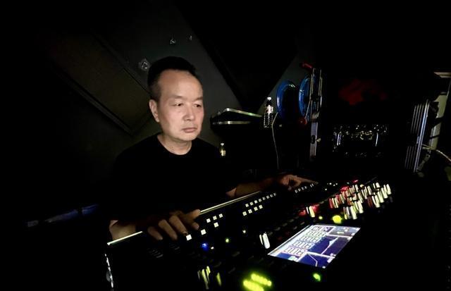 确保, 表示 确保, 表示