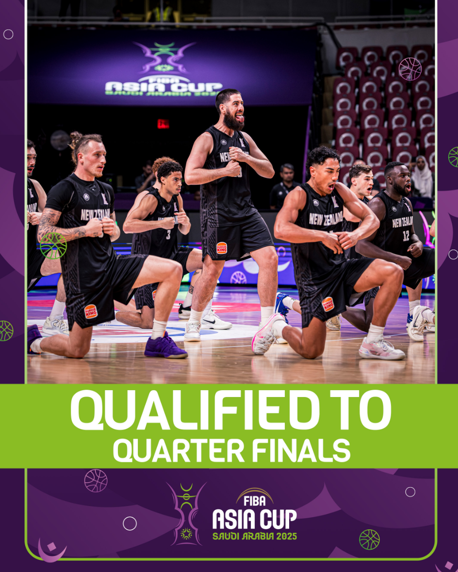 男篮后角逐 男篮后角逐