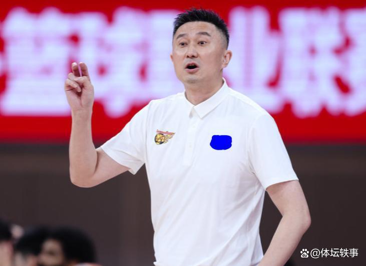 毛关系, inews, 这种对比不