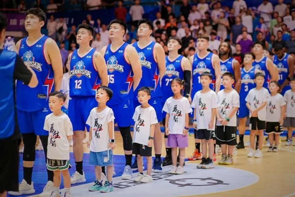 员不得超过 员不得超过