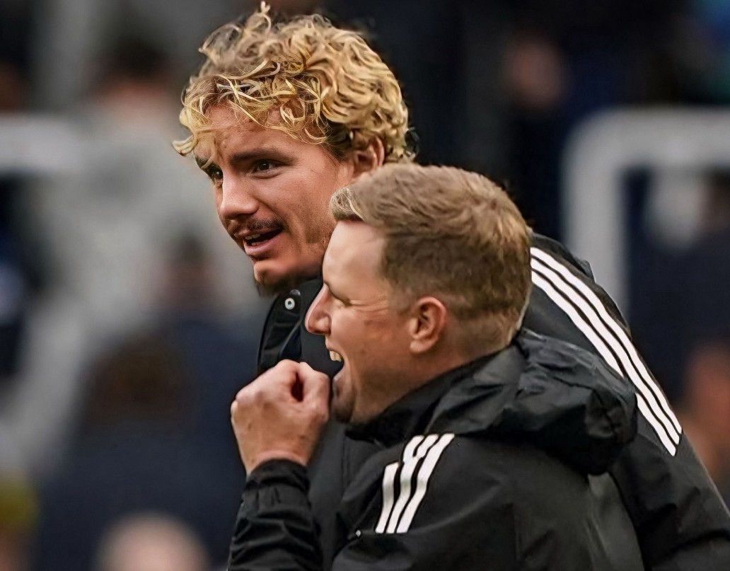 完全不同, src 完全不同, src