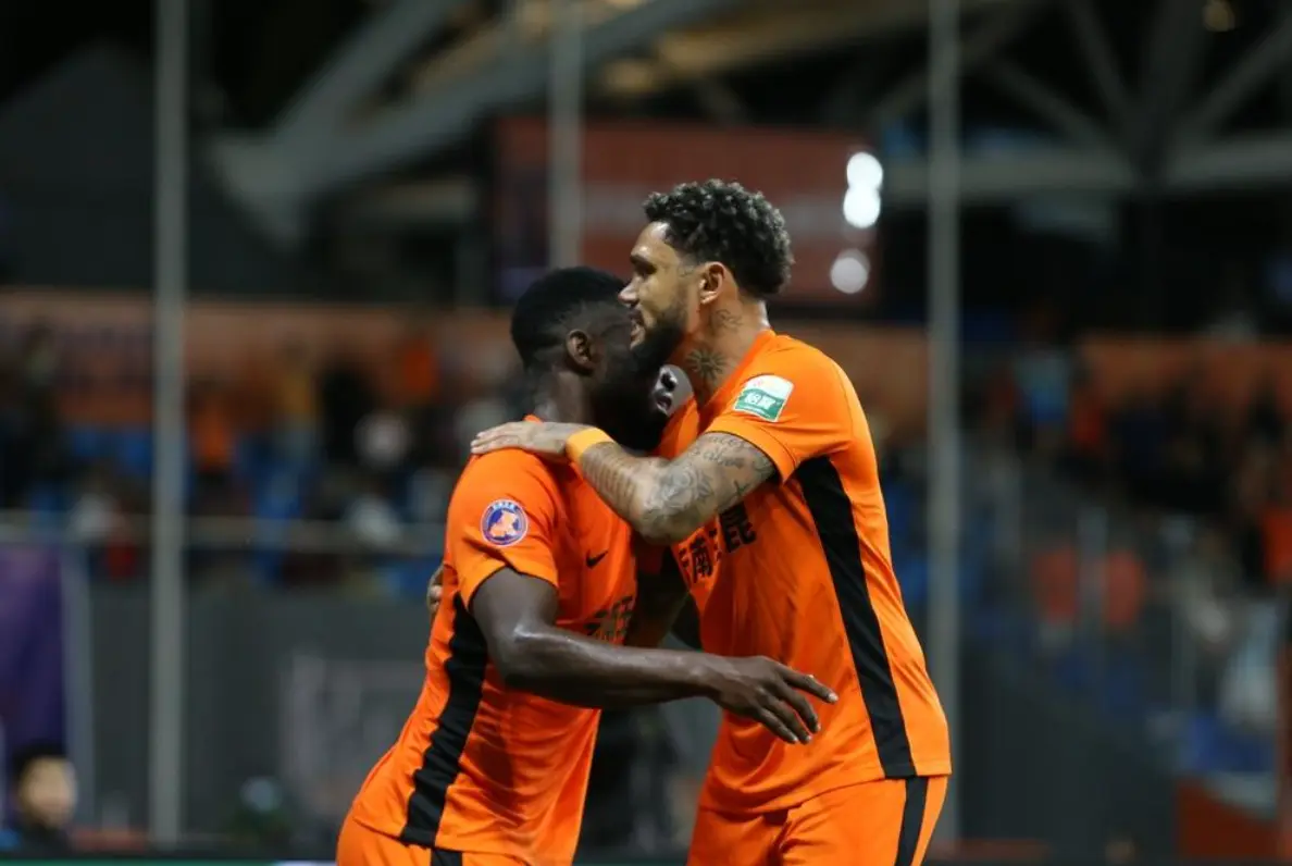 大连英博在, 一场平局